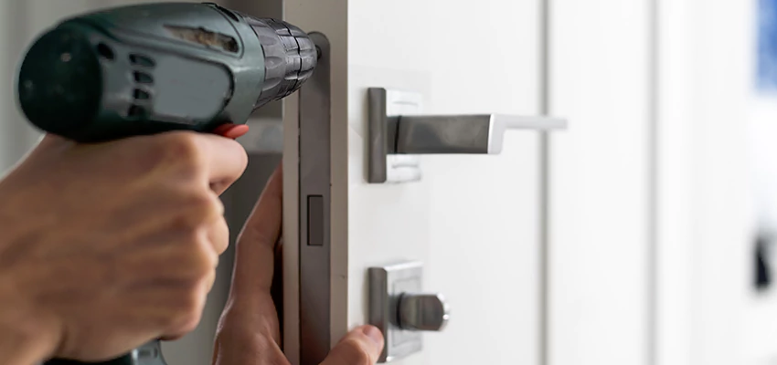 Locksmith For Lock Replacement Near Me in Oakdale, CA