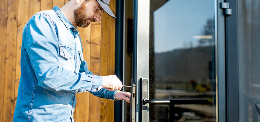 Frameless Glass Storefront Door Locks Replacement in Oakdale, CA
