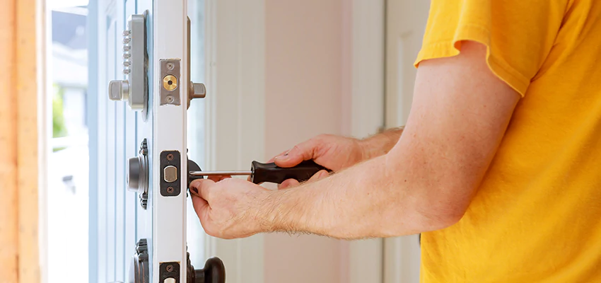 Eviction Locksmith For Key Fob Replacement Services in Oakdale, CA