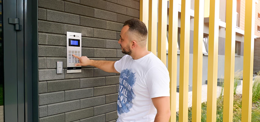 Locksmith Company For Smart Lock System Installation in Oakdale, California